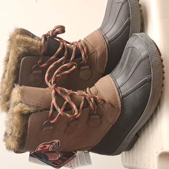 Pajar waterproof boots - Picture 2 of 3